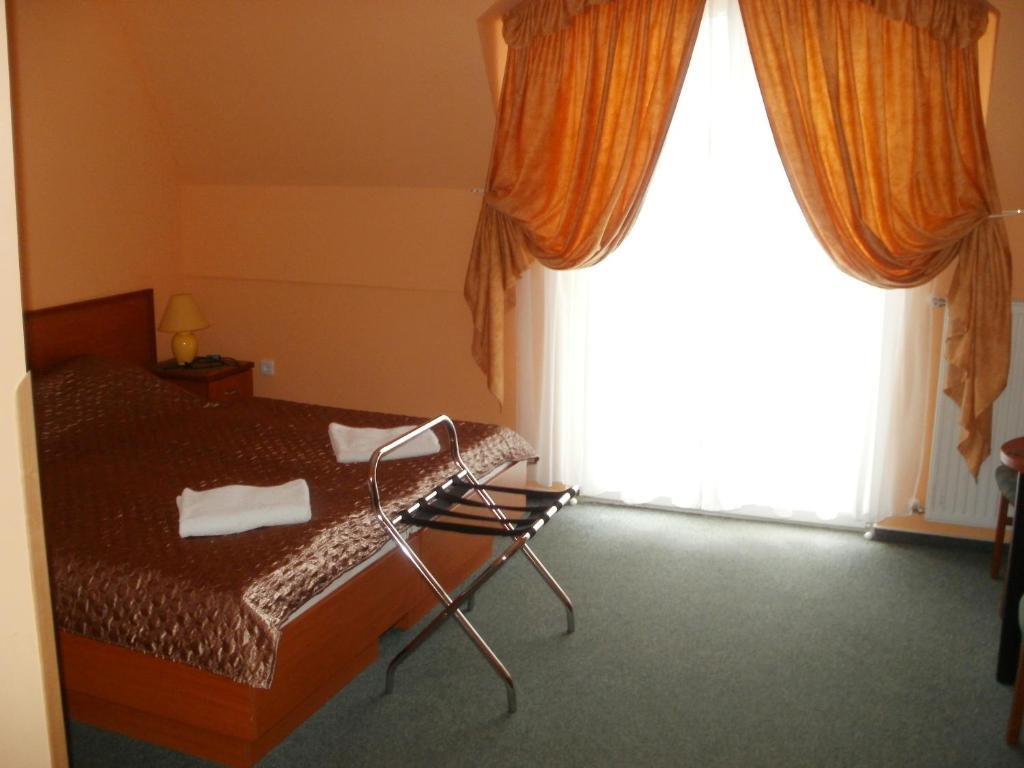 Strand Hotel Bogacs Ngoại thất bức ảnh